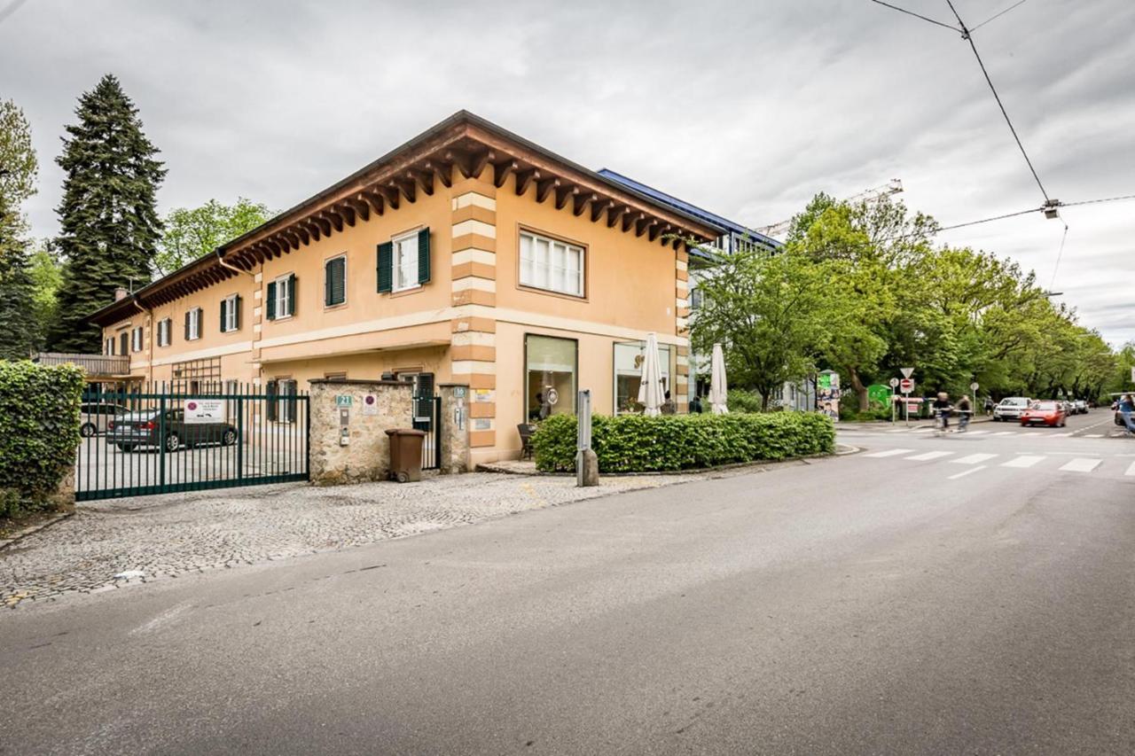 Yellow Flat-direkt bei KF-UNI mit Gewölbe, inkl Parkplatz Graz Exterior foto